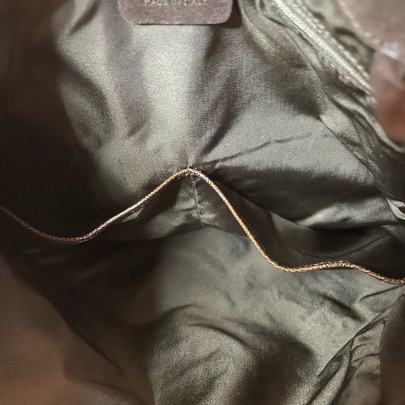 Bvlgari suede and patent leather two-way bag - Picture 10 of 16